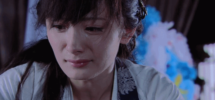 “古靈精怪”別硬演，比起裝嫩、擠眉弄眼，這8位女明星高明的多