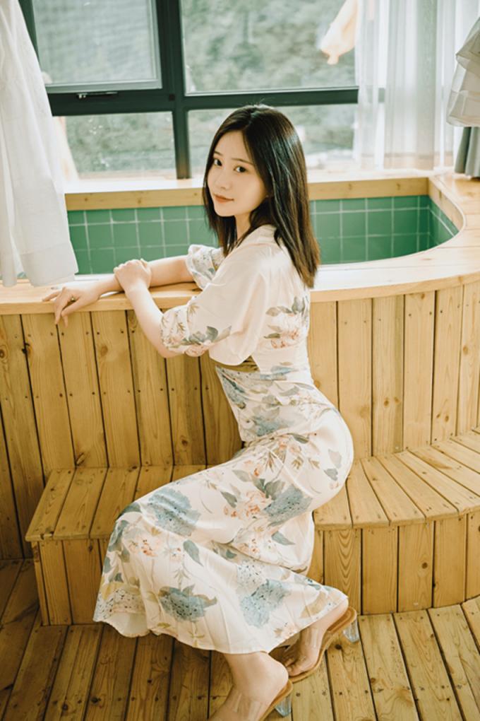 端莊美麗又大方