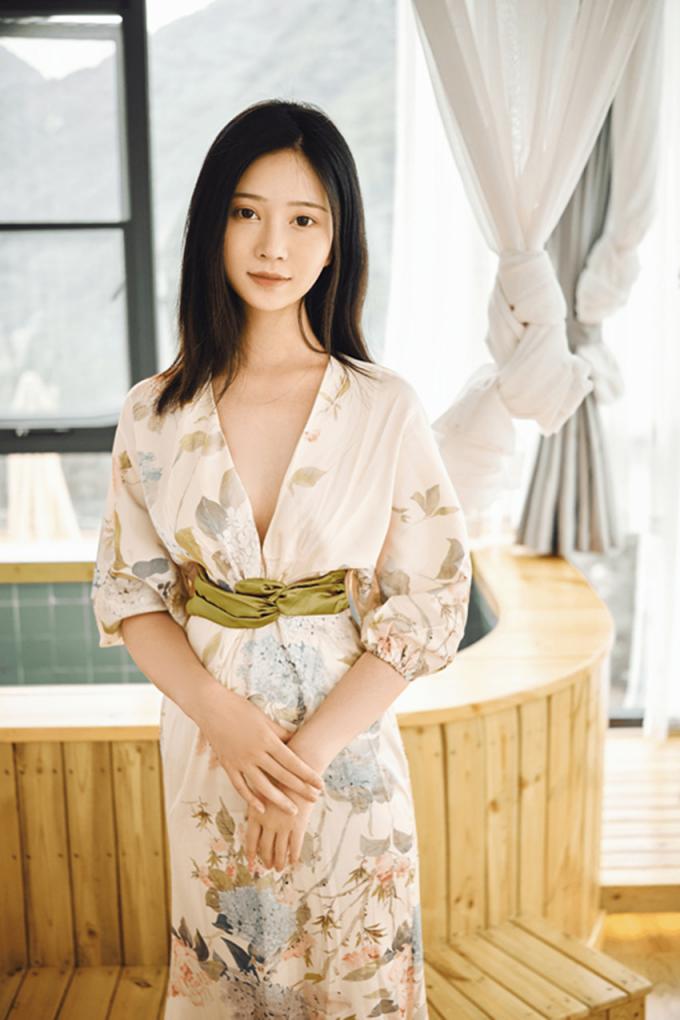 端莊美麗又大方
