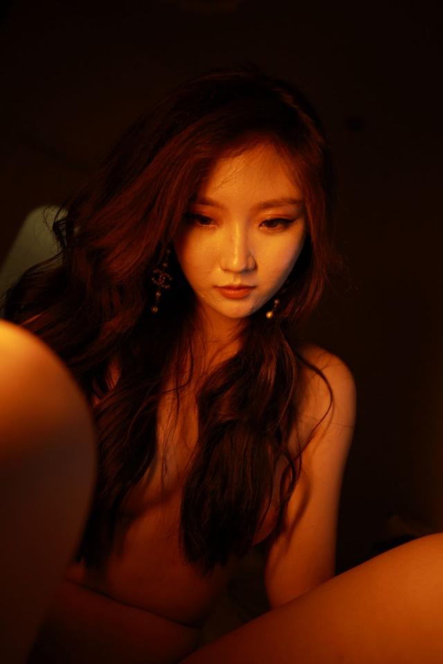 性感的身材誘人的風情